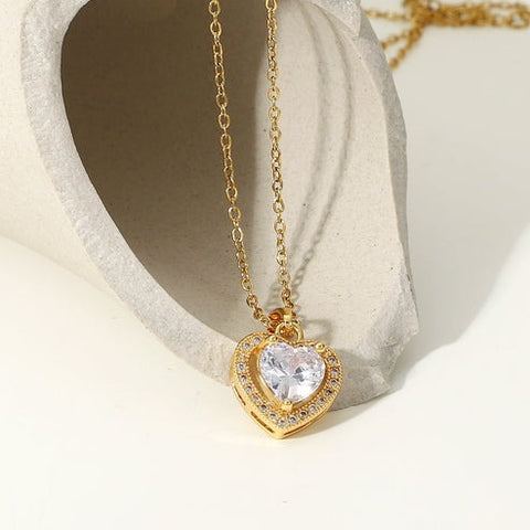 Exquisite Women's Wedding Jewelry - Gold Stainless Steel Heart Pendant Necklace