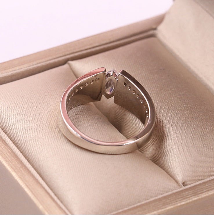 New Fashion Horse Eye Ring - White Gold Alloy Ring for Women